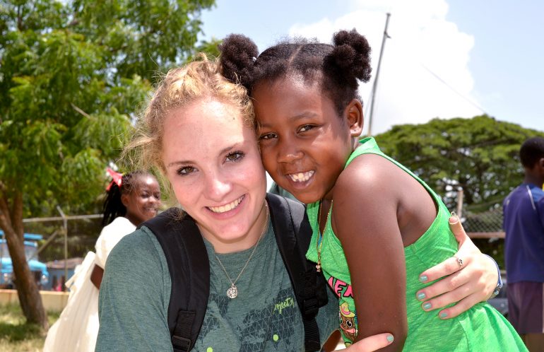 What God can do in just a few days, in so many hearts Emeline with her sponsored child, Yesuany
